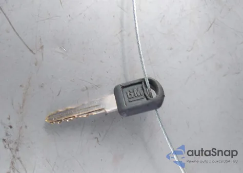 1996 Chevrolet Gmt-400 C1500 from USA, damaged, VIN 2GBEC19R0T1202855